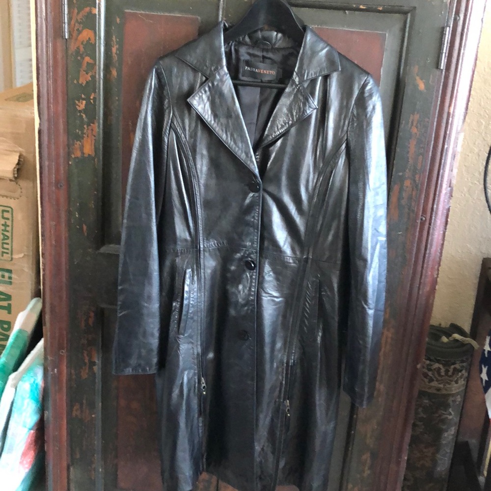 BEAUTIFUL PASHAVENETO long soft leather coat, Vera Pelle, Sz SM (fits like med)